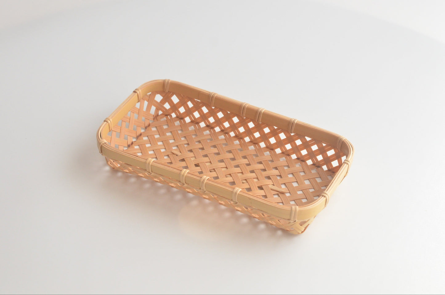 ミニかご（四ツ目編み）